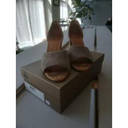 billi bi Copenhagen Vanilia suede sandaal maat 40