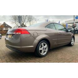 Ford Focus Coupé-Cabriolet 2.0-16V Trend 1e Eigenaar !