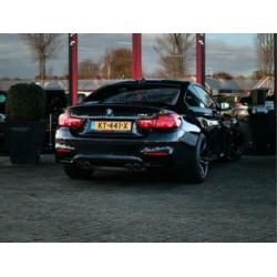 BMW 4 Serie Coupé M4 432PK 19.000KM! HUD/Carbon/DKG/Memory-S