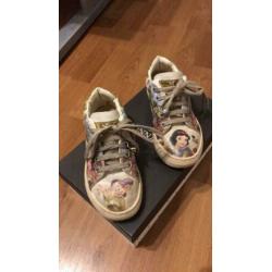 Monnalisa sneeuwwitje schoenen maat 31