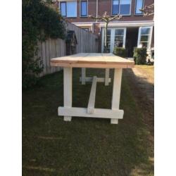 Hele mooie tuintafel met Douglasblad 255 x 75