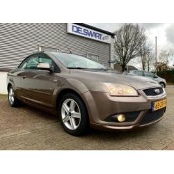 Ford Focus Coupé-Cabriolet 2.0-16V Trend 1e Eigenaar !