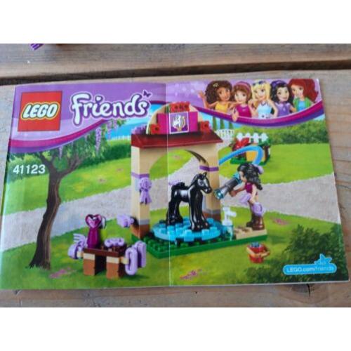 LEGO Friends Veulen Wasplaats 41123