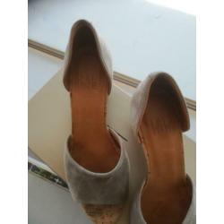 billi bi Copenhagen Vanilia suede sandaal maat 40