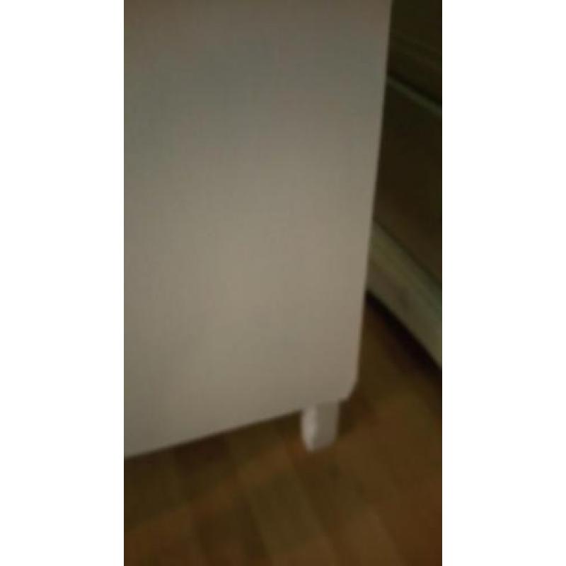 Brocant ladekastje Barok antiek beslag kast buikkast