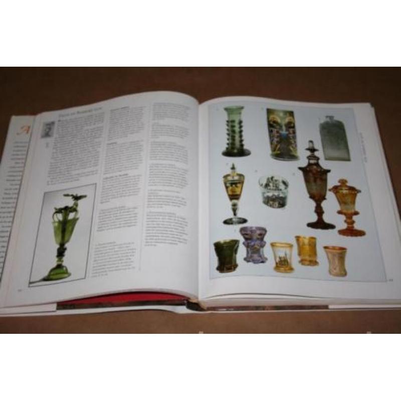 Dikke pil - De Geïllustreerde Antiek Encyclopedie !!
