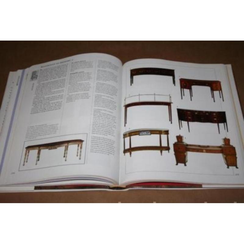 Dikke pil - De Geïllustreerde Antiek Encyclopedie !!