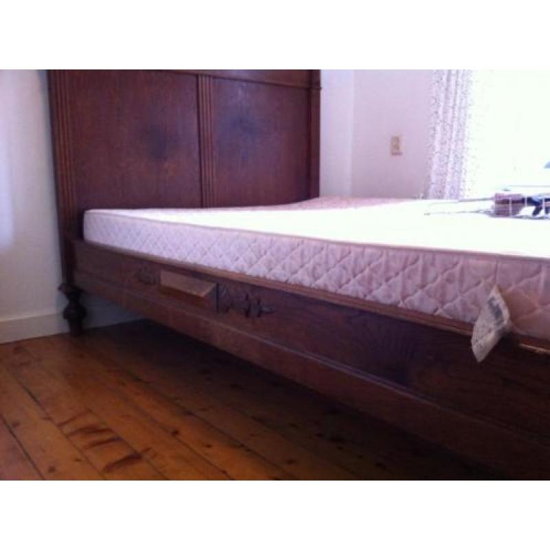 antiek bed