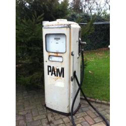 GEVRAAGD BENZINEPOMP DIESELPOMP benzine pomp diesel pomp