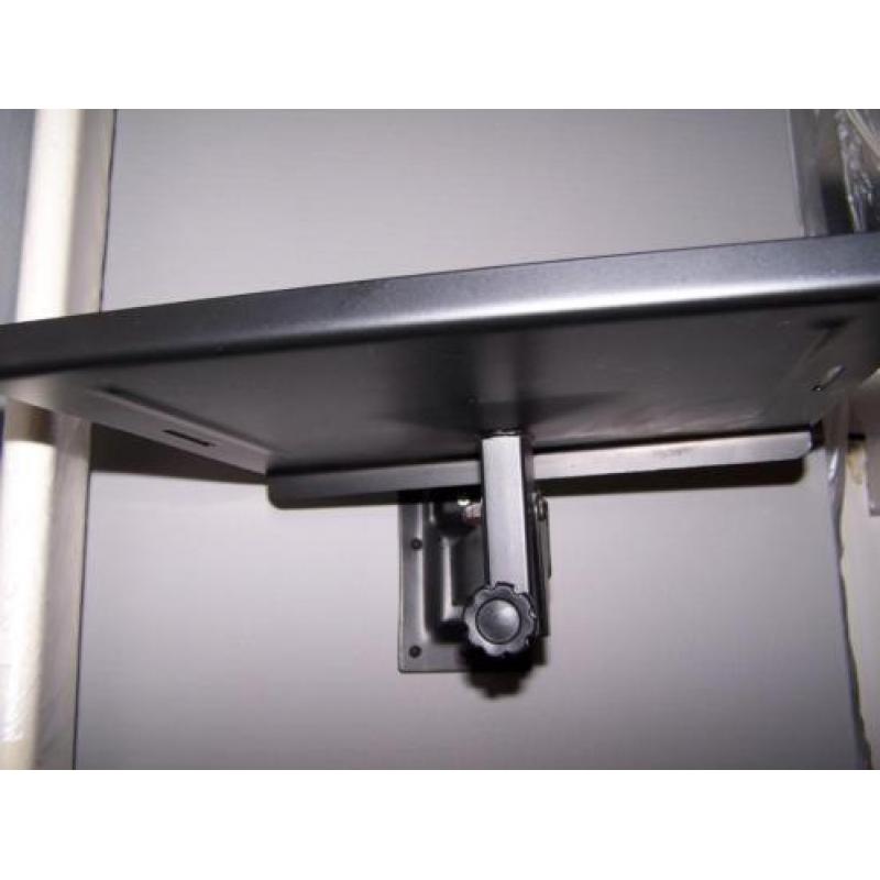 Xiron kleurentelevisie combi 37130 DivX
