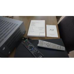 Home cinema Receiver en Blue Ray DVD speler