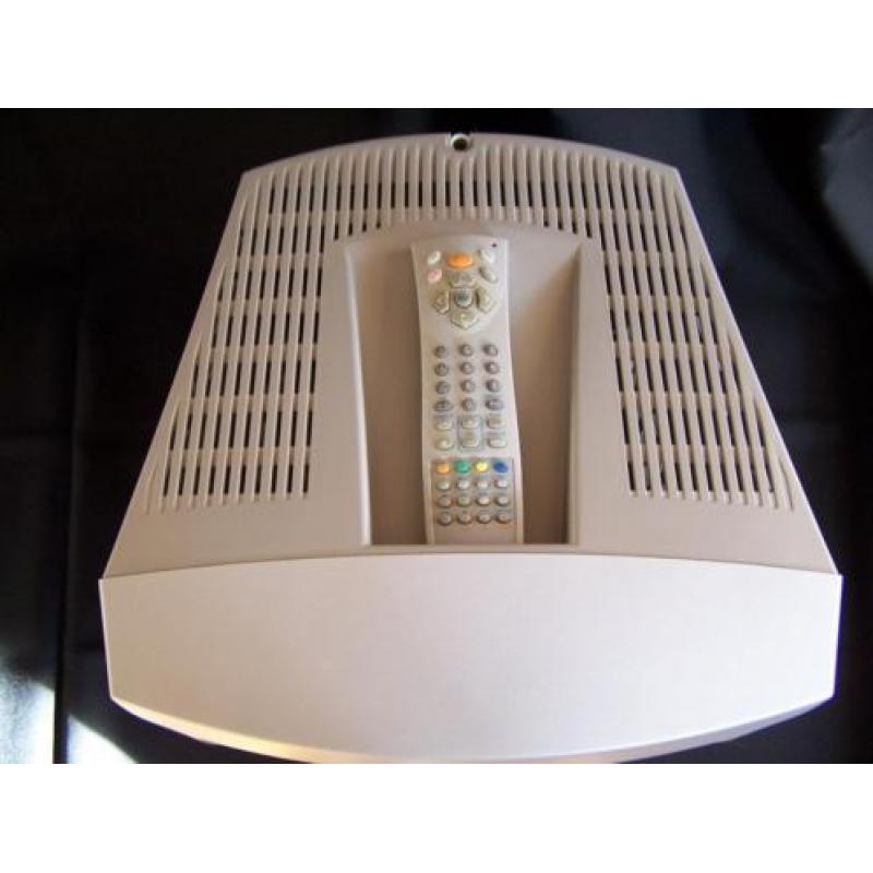 Xiron kleurentelevisie combi 37130 DivX