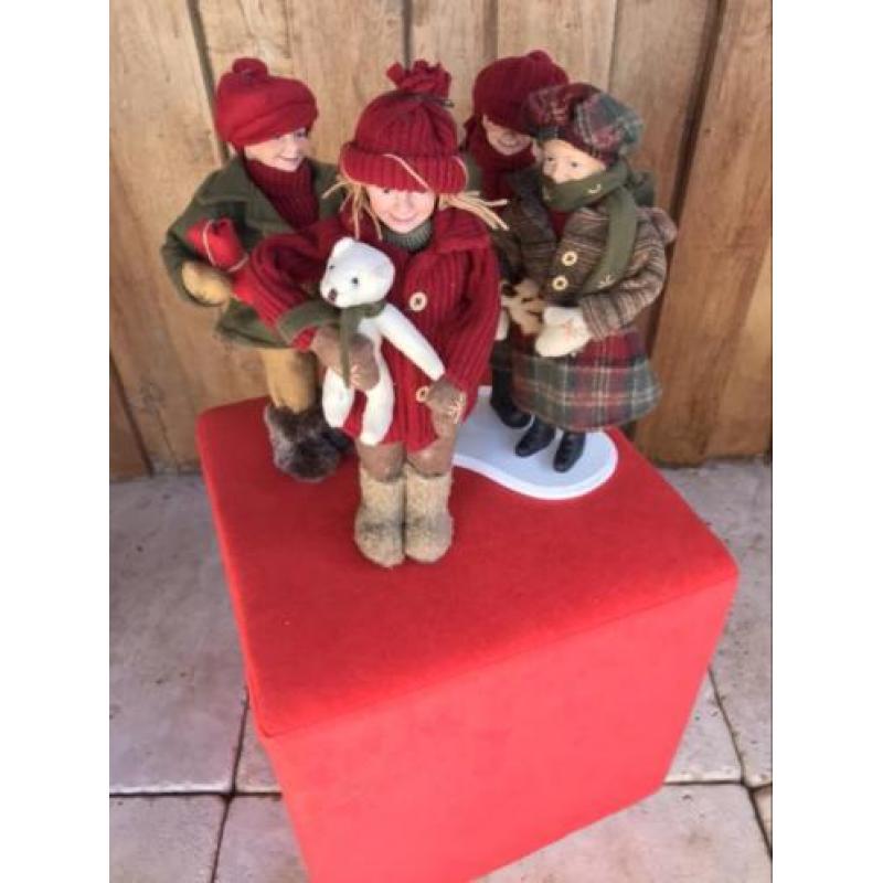 Zeer aparte collectie Dickens kerstpoppen
