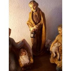 Kerststalbeelden polyserin 18 delen.