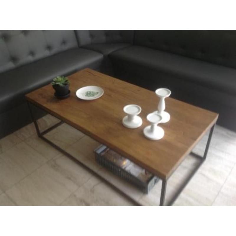 Drie mooie kandelaars in 3 maten wit- 21cm-13cm en 12 cm