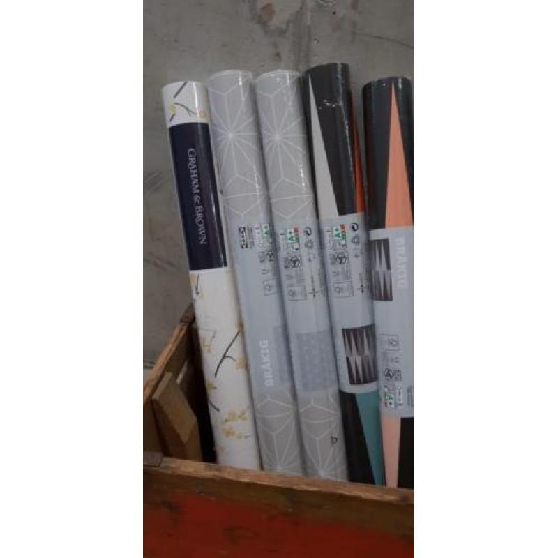 2 nieuwe rollen behang met wol/gebreid patroon