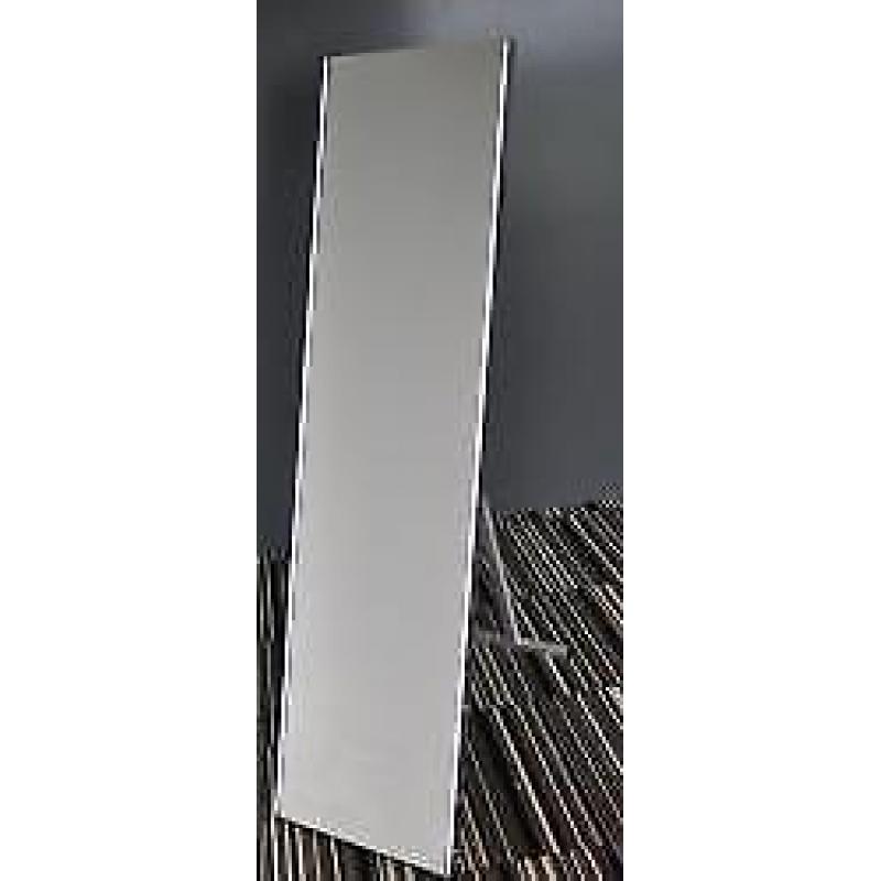Wiesbaden passpiegel 1600x420 met led verlichting