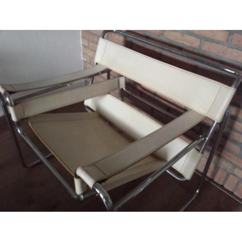Marcel Breuer fauteuil Wassily B3 stoel van wit tuigleer u
