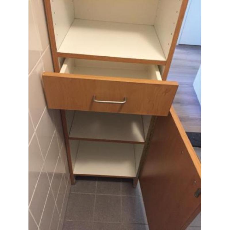 Badkamerkast in gebruikte staat