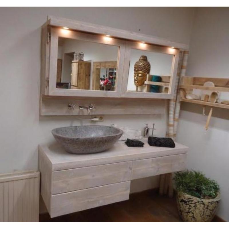 Badkamermeubel-lavabo van steigerhout