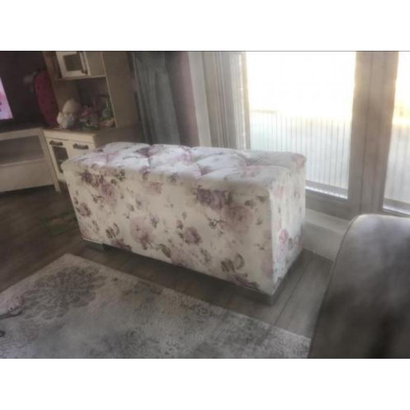 Leuke set wegens verhuizing TE KOOP