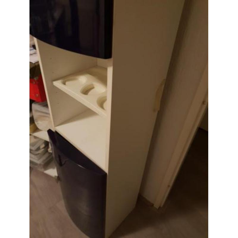 Badkamerkast hoig