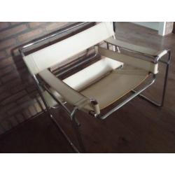 Marcel Breuer fauteuil Wassily B3 stoel van wit tuigleer u