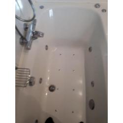 Te Koop Whirlpool bad