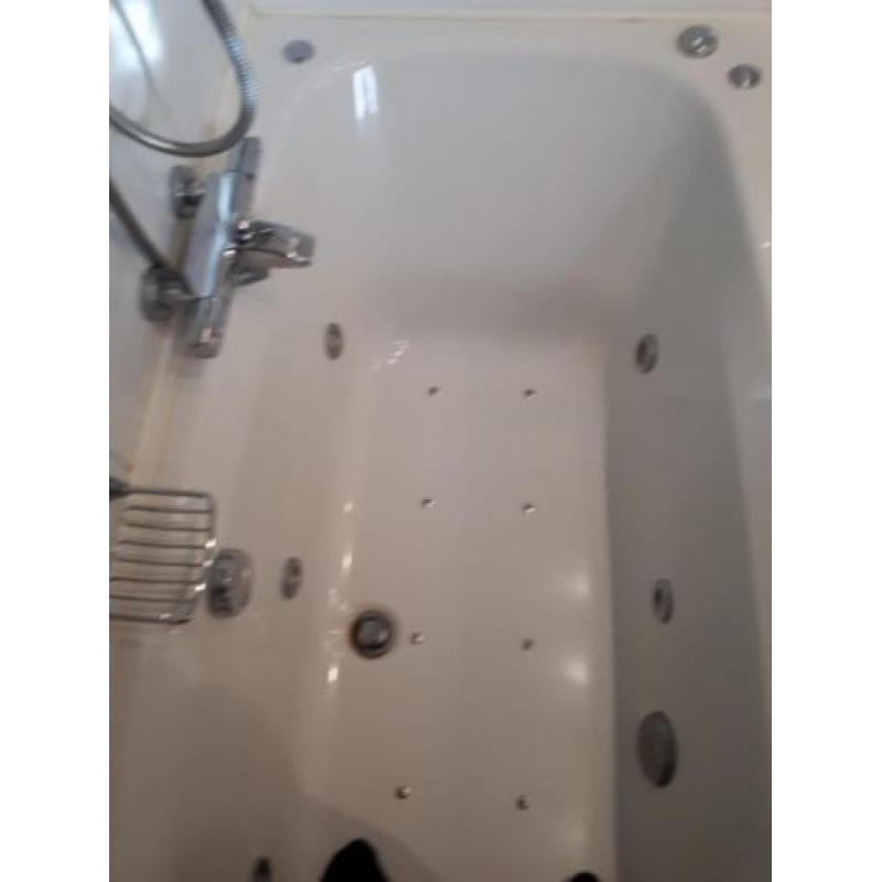 Te Koop Whirlpool bad