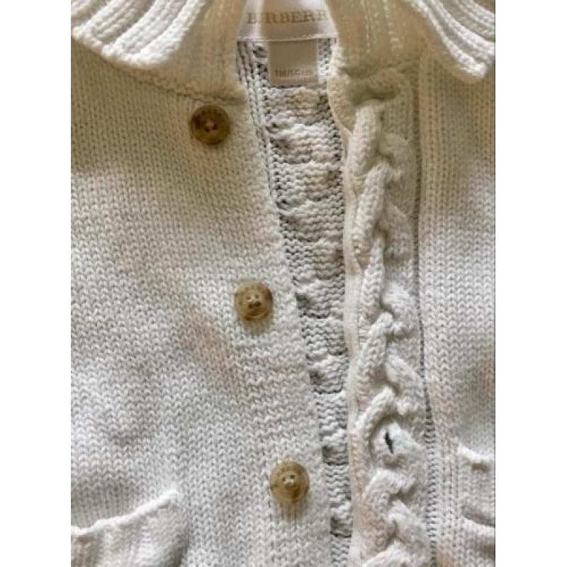 Burberry baby vestje maat50 zeer goede staat