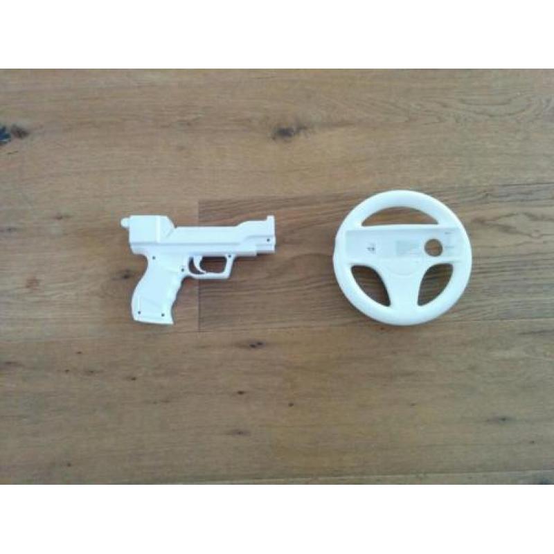 Wii met 2 controllers en games super compleet!