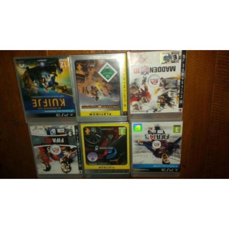 Playstation 3 met 20 games te koop