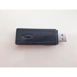 PLAYSTATION 3 SUPER SLIM met usb stick en bluetooth headset.