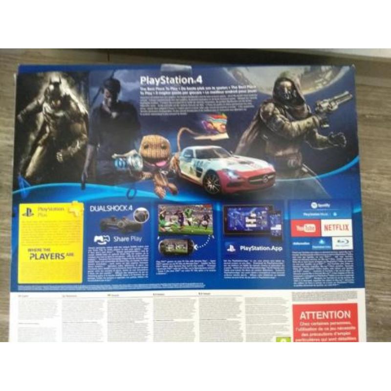 PlayStation 4 500GB Jet Black