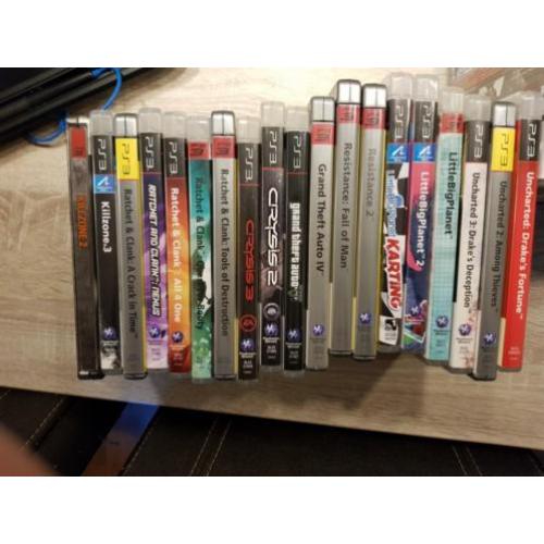 Playstation 3 + 45 games