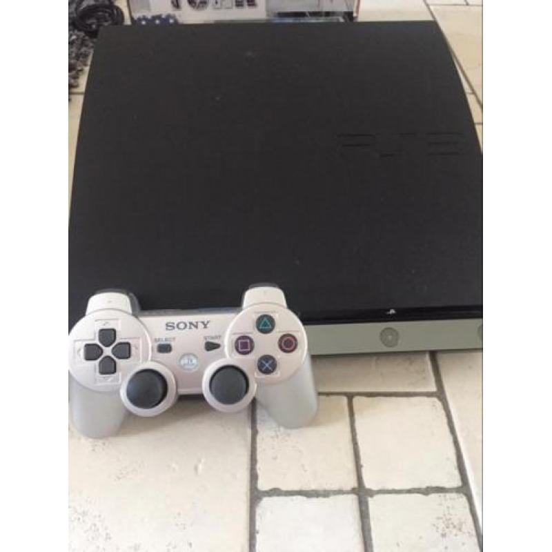Ps3 met 1 controller + 24 spellen en accesoires