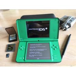 Nintendo DSi XL Groen
