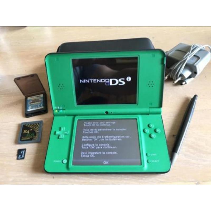 Nintendo DSi XL Groen