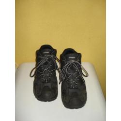 LOWA BORA GTX QC waterdichte zwarte wandel schoenen MAAT 44